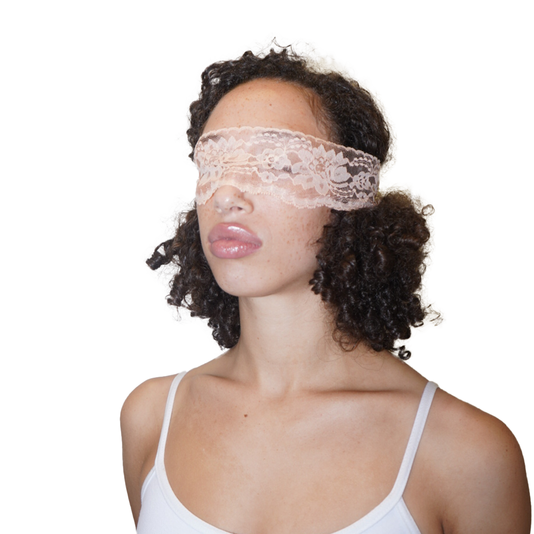 LACE EYE VEIL
